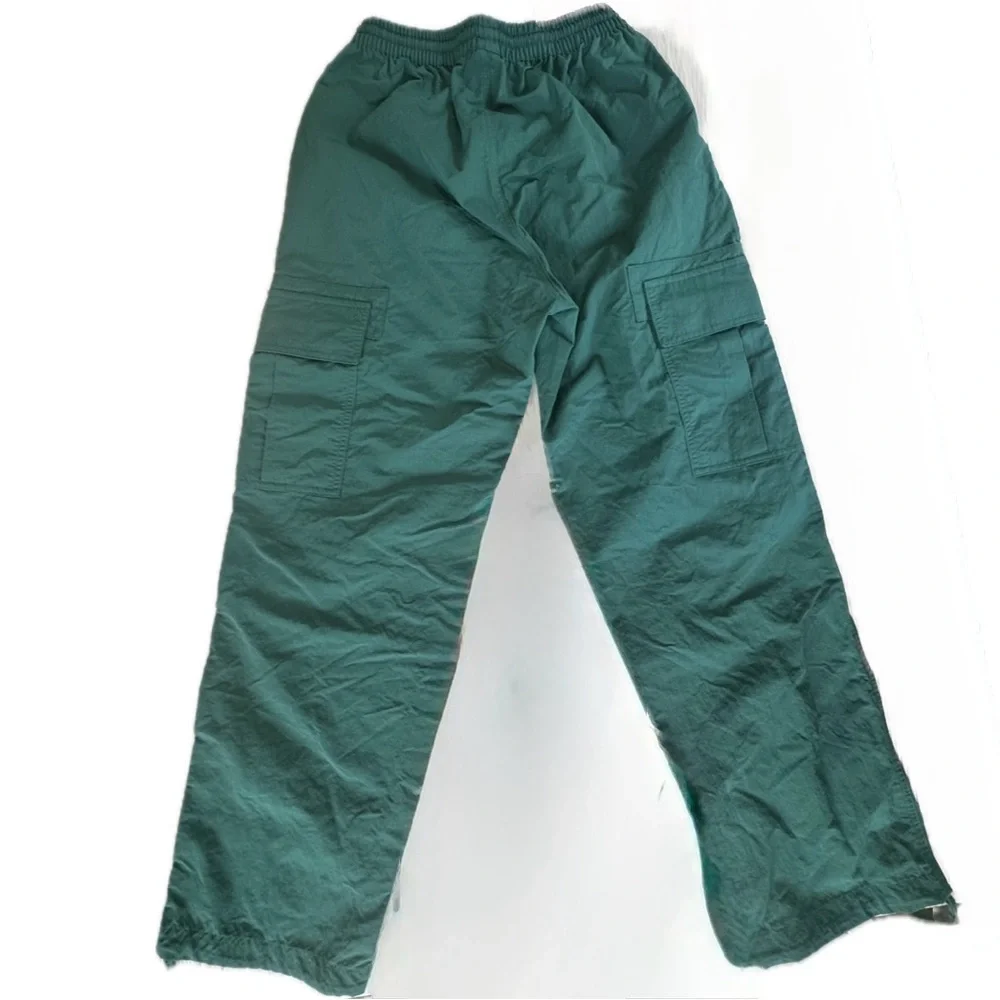Adidas Nylon Ripstop Cargo Windbreaker Pants in Green Unisex Streetwear Men’s XS